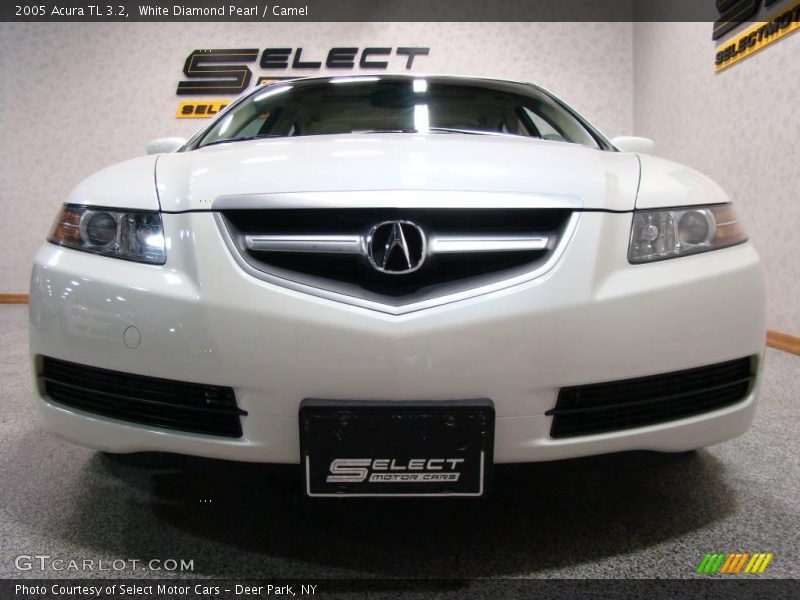 White Diamond Pearl / Camel 2005 Acura TL 3.2