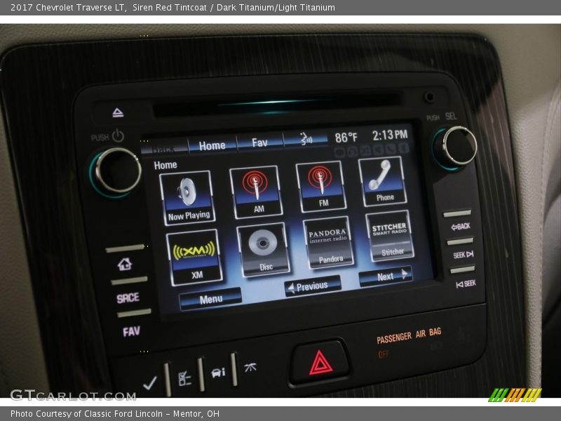 Siren Red Tintcoat / Dark Titanium/Light Titanium 2017 Chevrolet Traverse LT