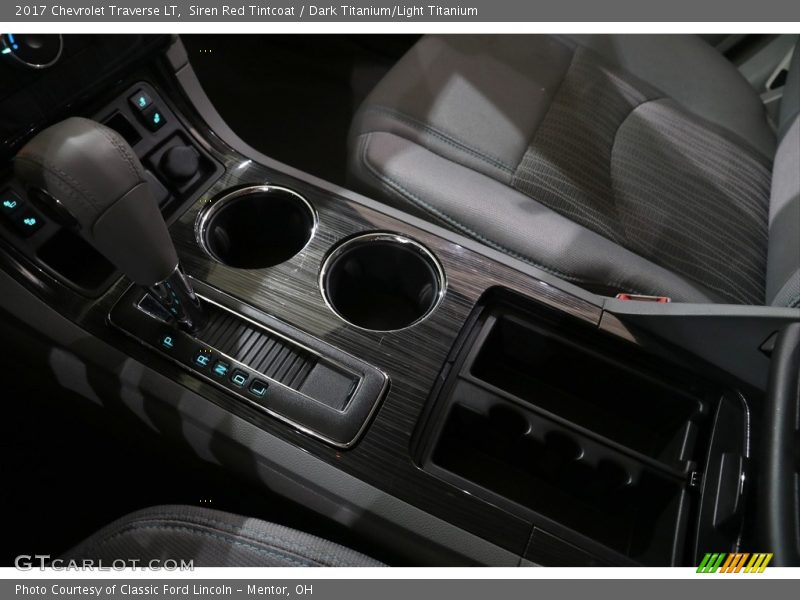 Siren Red Tintcoat / Dark Titanium/Light Titanium 2017 Chevrolet Traverse LT