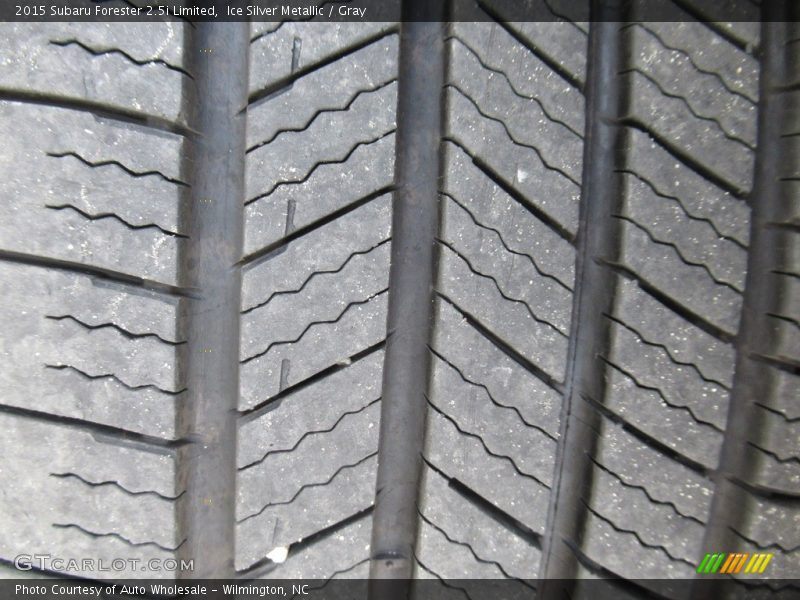 Ice Silver Metallic / Gray 2015 Subaru Forester 2.5i Limited