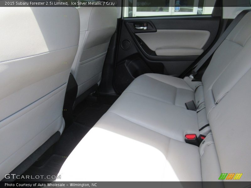 Ice Silver Metallic / Gray 2015 Subaru Forester 2.5i Limited