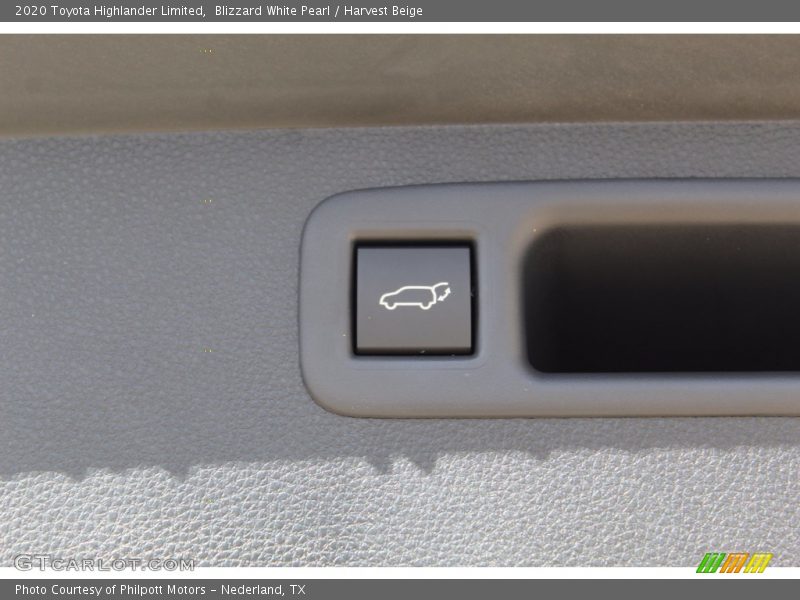 Blizzard White Pearl / Harvest Beige 2020 Toyota Highlander Limited