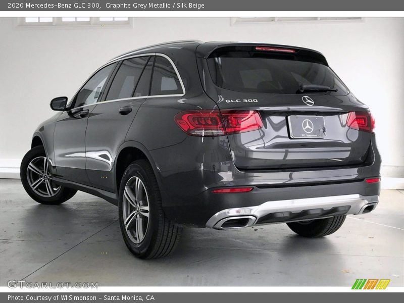 Graphite Grey Metallic / Silk Beige 2020 Mercedes-Benz GLC 300