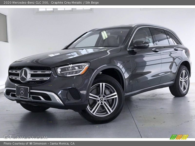 Graphite Grey Metallic / Silk Beige 2020 Mercedes-Benz GLC 300