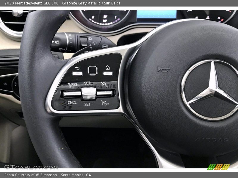 Graphite Grey Metallic / Silk Beige 2020 Mercedes-Benz GLC 300