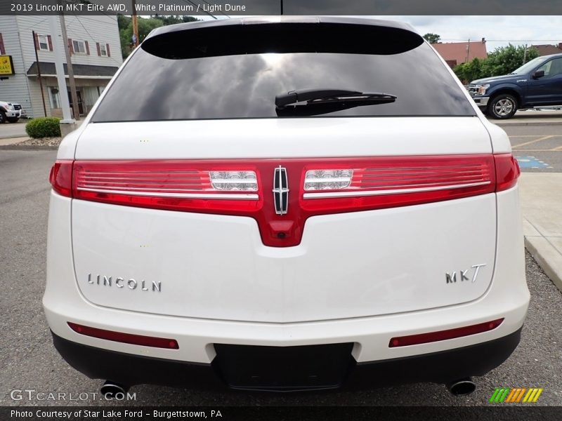 White Platinum / Light Dune 2019 Lincoln MKT Elite AWD