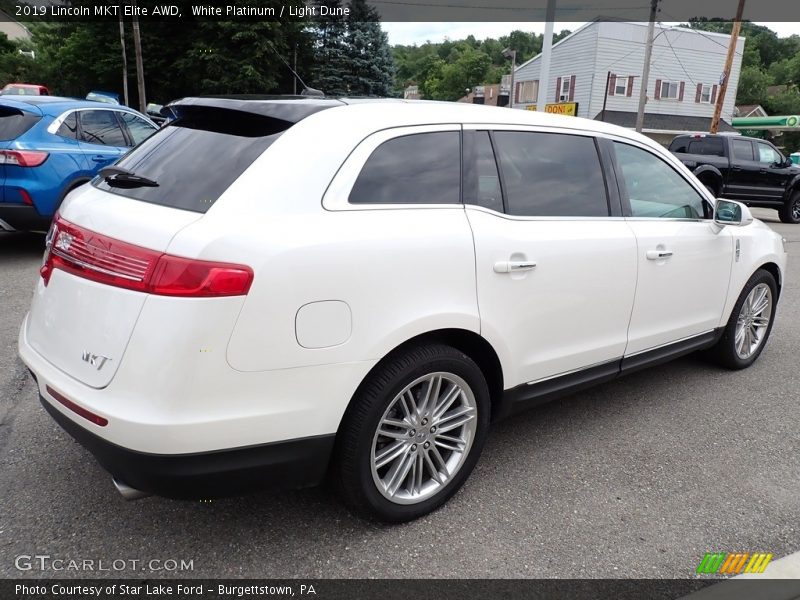 White Platinum / Light Dune 2019 Lincoln MKT Elite AWD