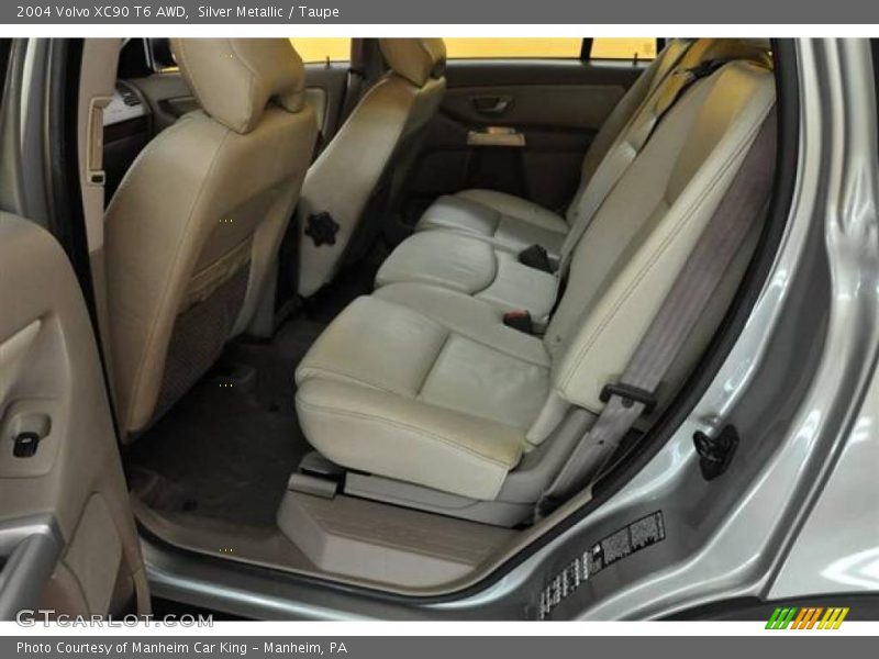 Silver Metallic / Taupe 2004 Volvo XC90 T6 AWD