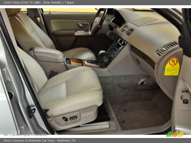 Silver Metallic / Taupe 2004 Volvo XC90 T6 AWD