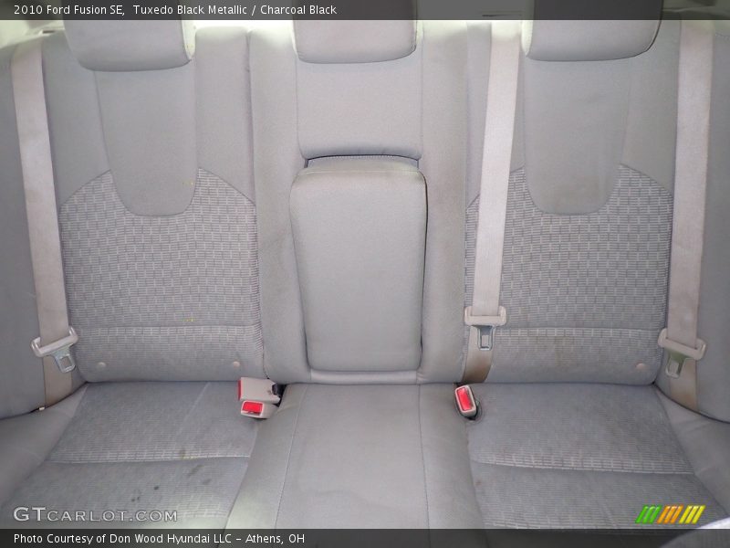 Tuxedo Black Metallic / Charcoal Black 2010 Ford Fusion SE