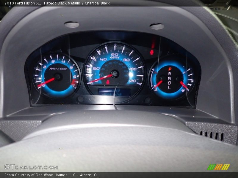 Tuxedo Black Metallic / Charcoal Black 2010 Ford Fusion SE