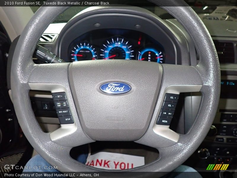 Tuxedo Black Metallic / Charcoal Black 2010 Ford Fusion SE