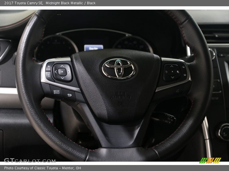 Midnight Black Metallic / Black 2017 Toyota Camry SE