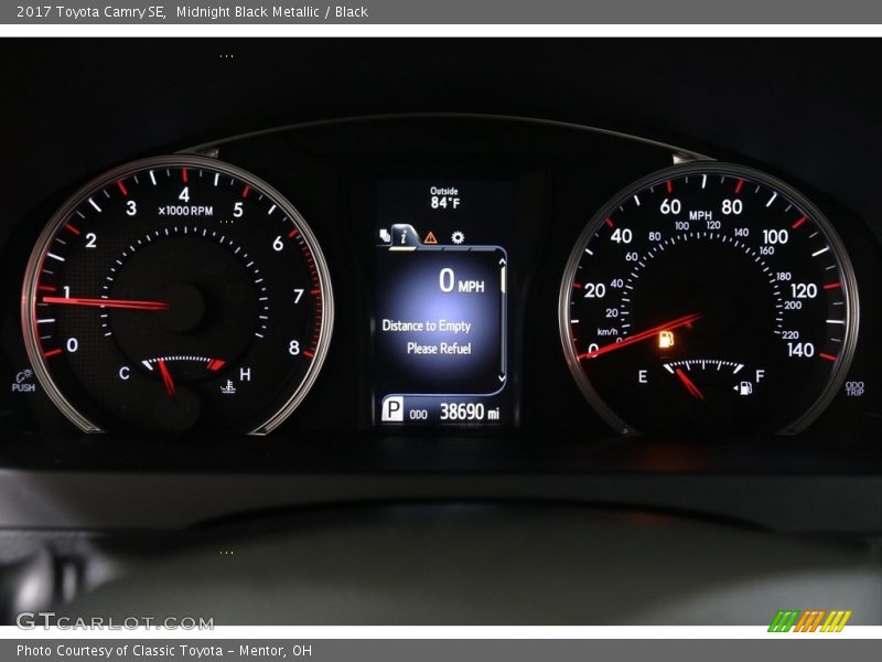 Midnight Black Metallic / Black 2017 Toyota Camry SE
