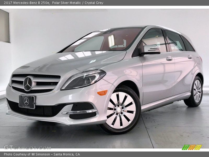 Polar Silver Metallic / Crystal Grey 2017 Mercedes-Benz B 250e