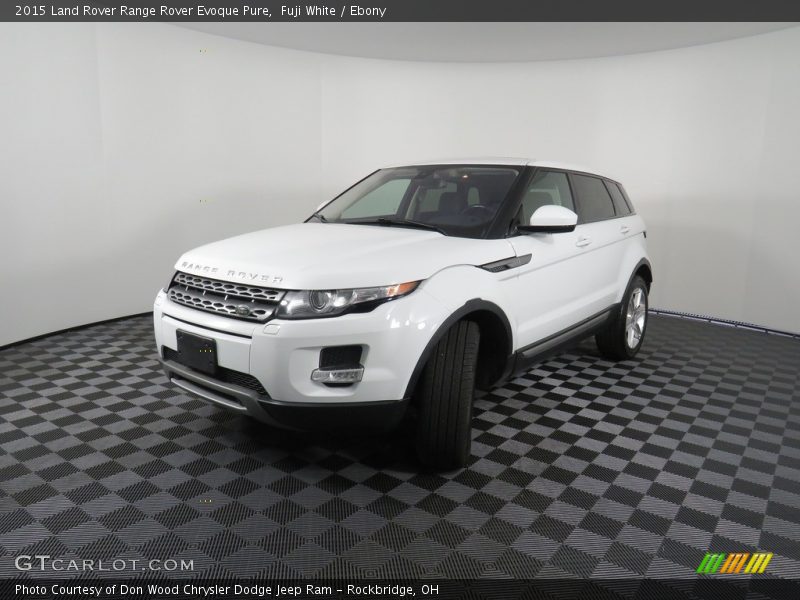 Fuji White / Ebony 2015 Land Rover Range Rover Evoque Pure