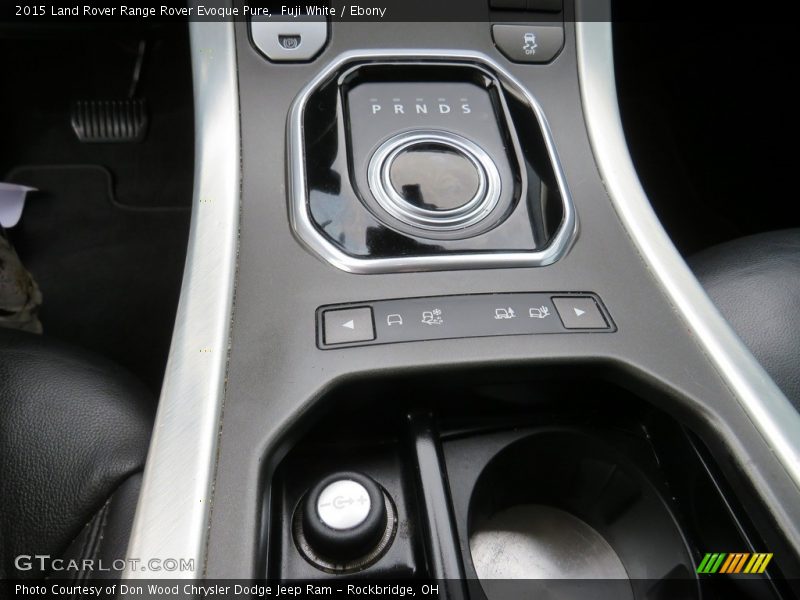 Fuji White / Ebony 2015 Land Rover Range Rover Evoque Pure
