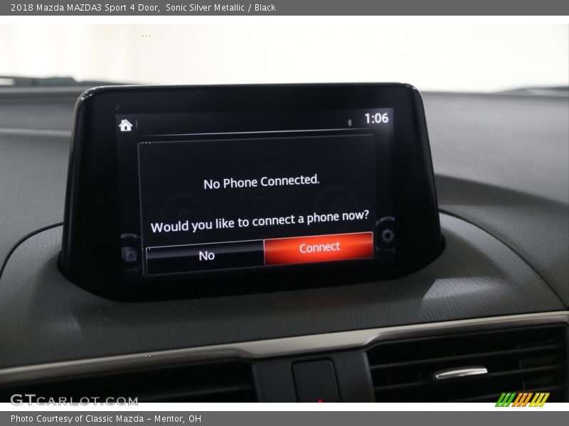 Sonic Silver Metallic / Black 2018 Mazda MAZDA3 Sport 4 Door