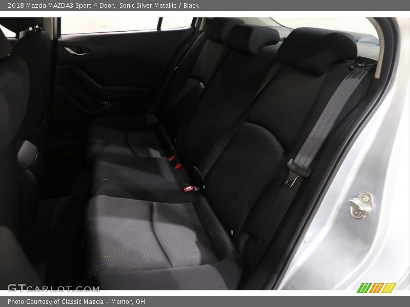 Sonic Silver Metallic / Black 2018 Mazda MAZDA3 Sport 4 Door