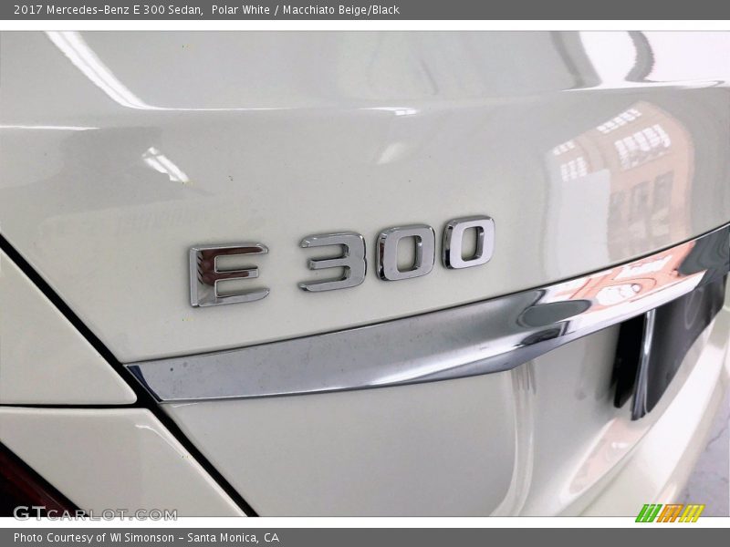 Polar White / Macchiato Beige/Black 2017 Mercedes-Benz E 300 Sedan