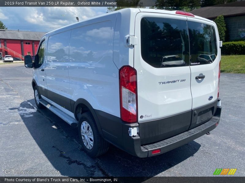 Oxford White / Pewter 2019 Ford Transit Van 250 LR Regular