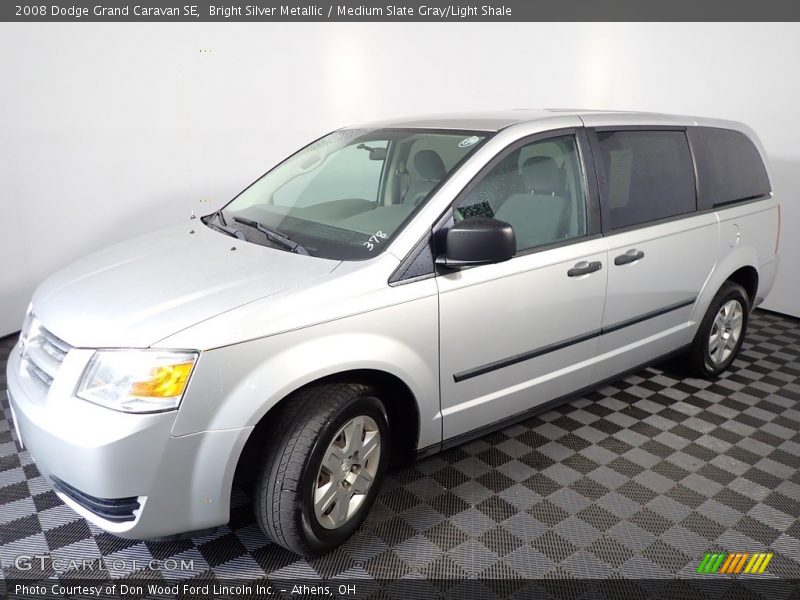 Bright Silver Metallic / Medium Slate Gray/Light Shale 2008 Dodge Grand Caravan SE