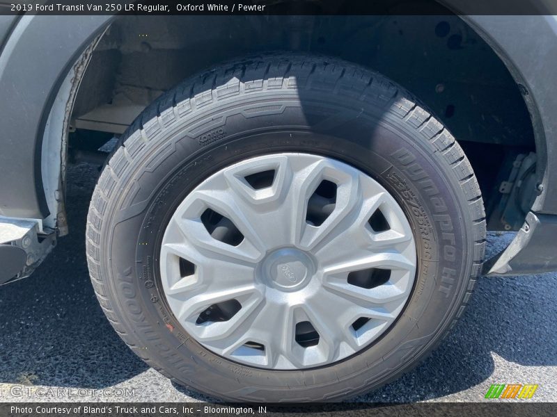 Oxford White / Pewter 2019 Ford Transit Van 250 LR Regular