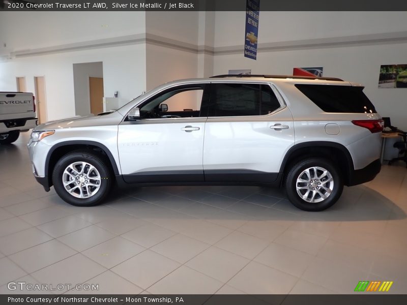 Silver Ice Metallic / Jet Black 2020 Chevrolet Traverse LT AWD