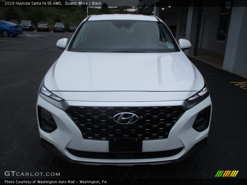 Quartz White / Black 2019 Hyundai Santa Fe SE AWD
