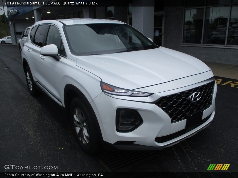 Quartz White / Black 2019 Hyundai Santa Fe SE AWD