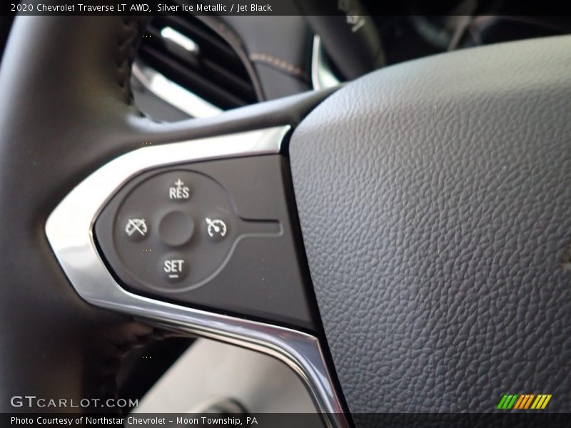 Silver Ice Metallic / Jet Black 2020 Chevrolet Traverse LT AWD
