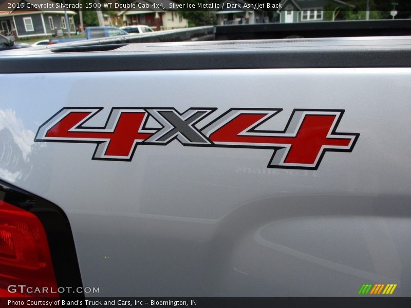Silver Ice Metallic / Dark Ash/Jet Black 2016 Chevrolet Silverado 1500 WT Double Cab 4x4