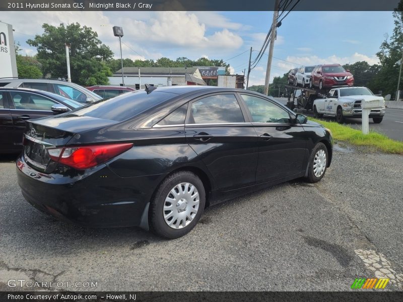 Midnight Black / Gray 2011 Hyundai Sonata GLS