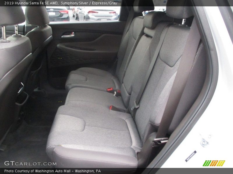 Symphony Silver / Espresso/Gray 2019 Hyundai Santa Fe SE AWD
