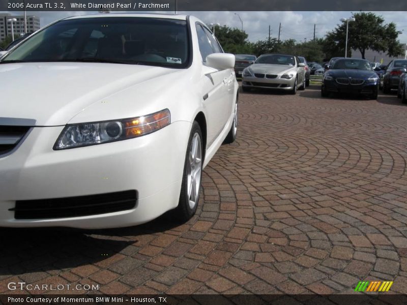 White Diamond Pearl / Parchment 2006 Acura TL 3.2
