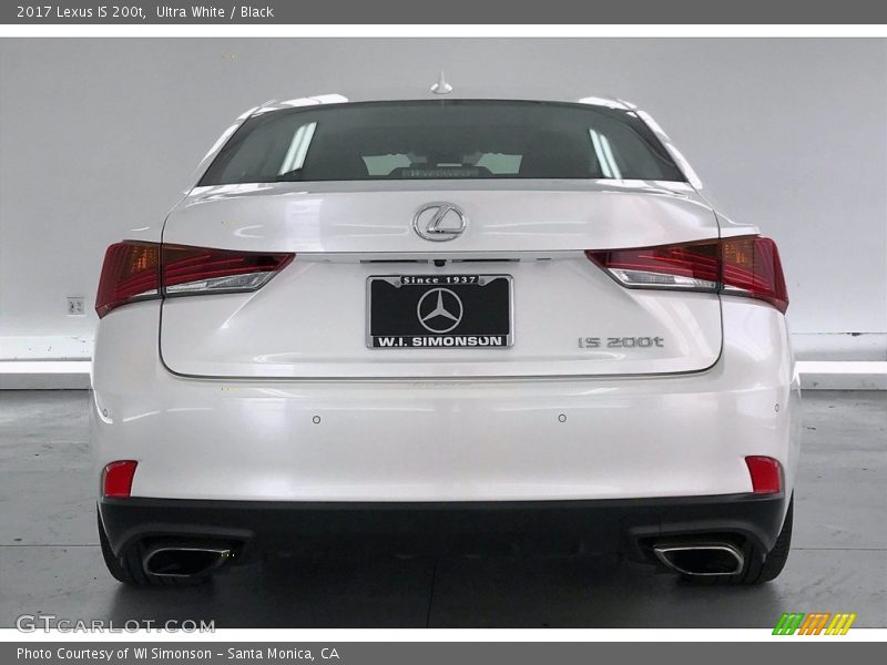 Ultra White / Black 2017 Lexus IS 200t