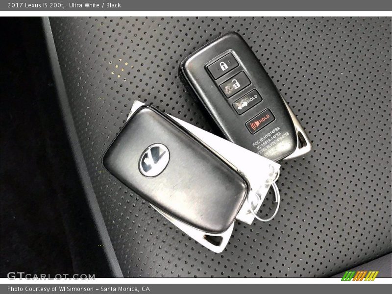 Ultra White / Black 2017 Lexus IS 200t