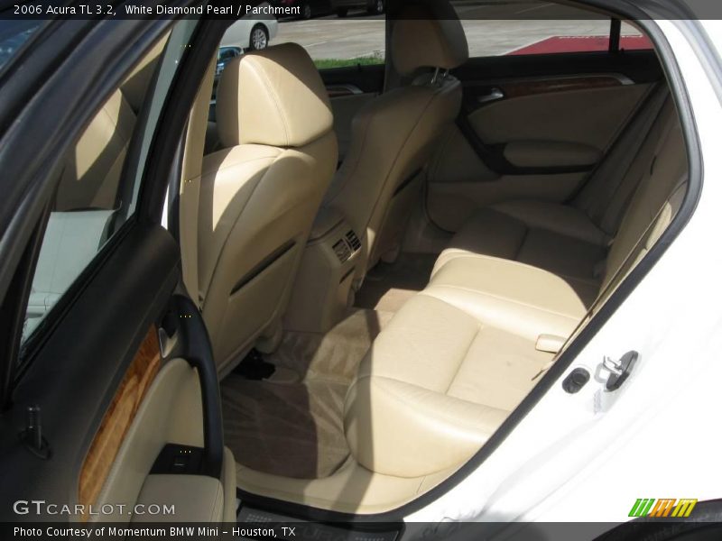 White Diamond Pearl / Parchment 2006 Acura TL 3.2