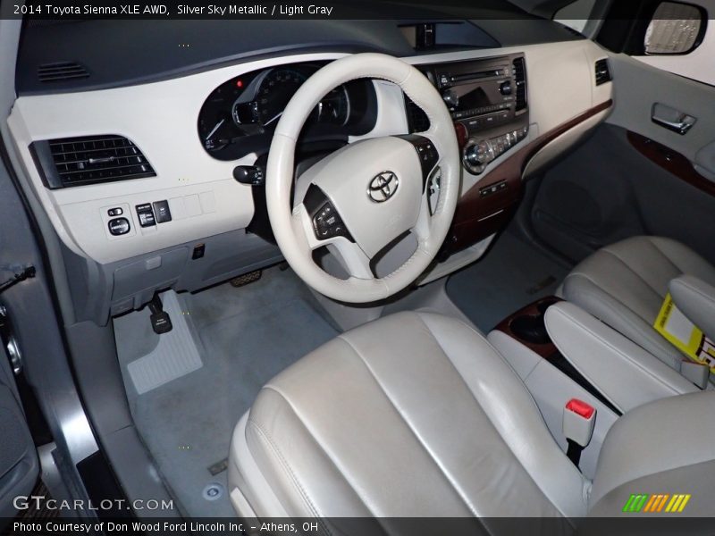 Silver Sky Metallic / Light Gray 2014 Toyota Sienna XLE AWD