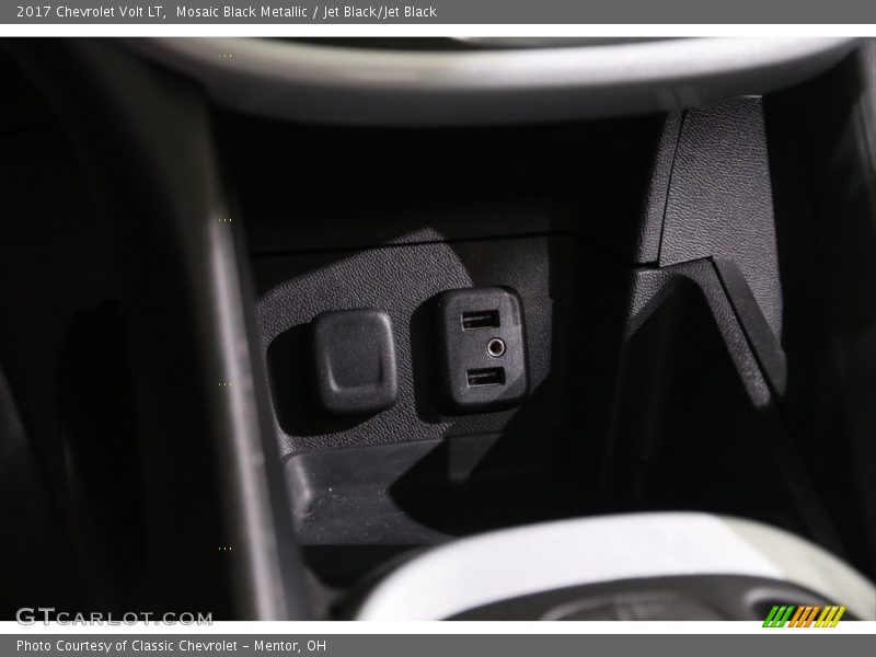 Mosaic Black Metallic / Jet Black/Jet Black 2017 Chevrolet Volt LT