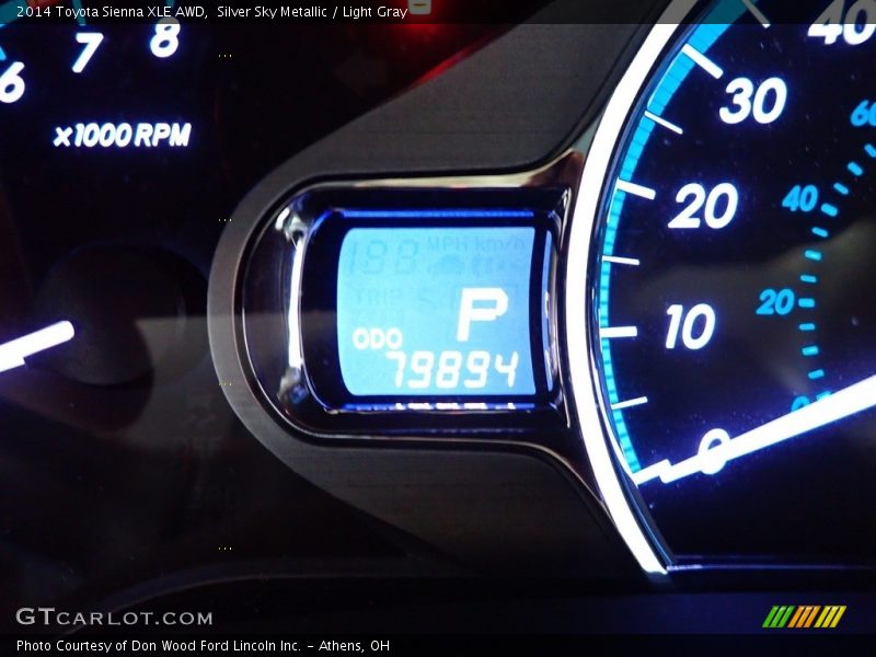 Silver Sky Metallic / Light Gray 2014 Toyota Sienna XLE AWD