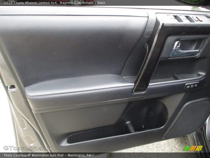 Magnetic Gray Metallic / Black 2019 Toyota 4Runner Limited 4x4