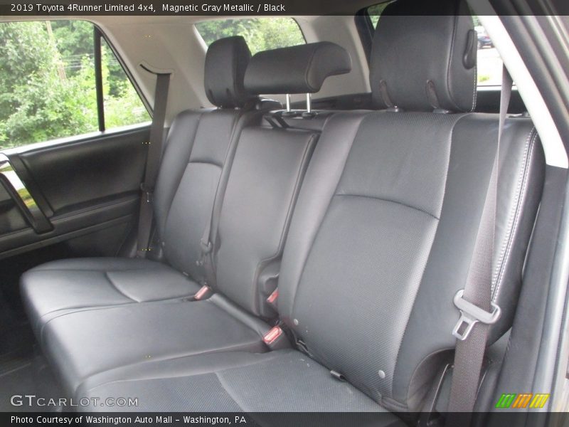 Magnetic Gray Metallic / Black 2019 Toyota 4Runner Limited 4x4