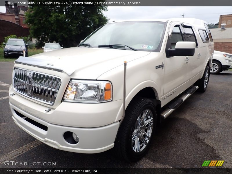 Oxford White / Light Parchment/Espresso 2007 Lincoln Mark LT SuperCrew 4x4