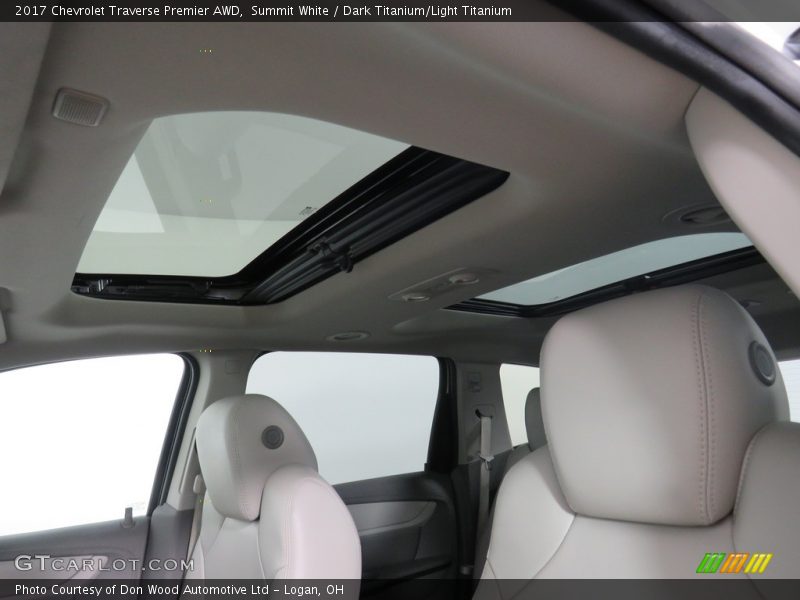Summit White / Dark Titanium/Light Titanium 2017 Chevrolet Traverse Premier AWD