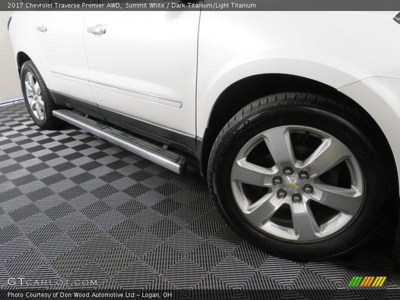 Summit White / Dark Titanium/Light Titanium 2017 Chevrolet Traverse Premier AWD