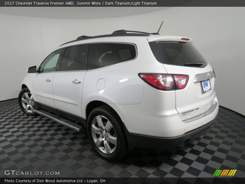 Summit White / Dark Titanium/Light Titanium 2017 Chevrolet Traverse Premier AWD
