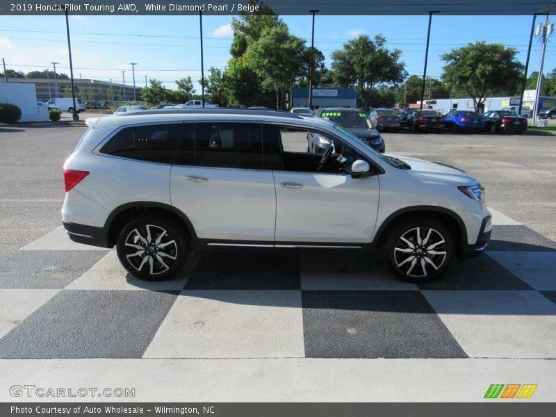 White Diamond Pearl / Beige 2019 Honda Pilot Touring AWD