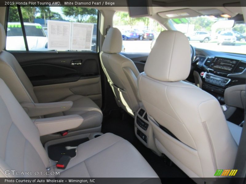 White Diamond Pearl / Beige 2019 Honda Pilot Touring AWD