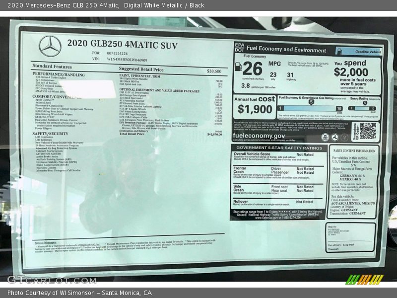 Digital White Metallic / Black 2020 Mercedes-Benz GLB 250 4Matic